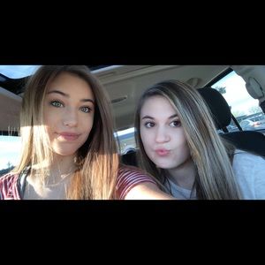 Meet your Posher, Natalie